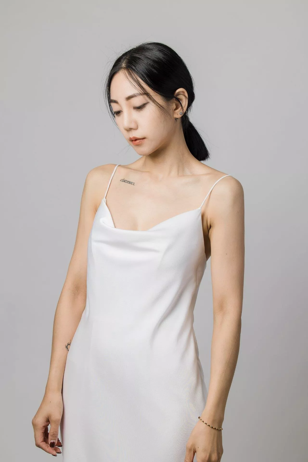 025A0612-編輯-輕婚紗⌈適合#家宴#拍照⌉