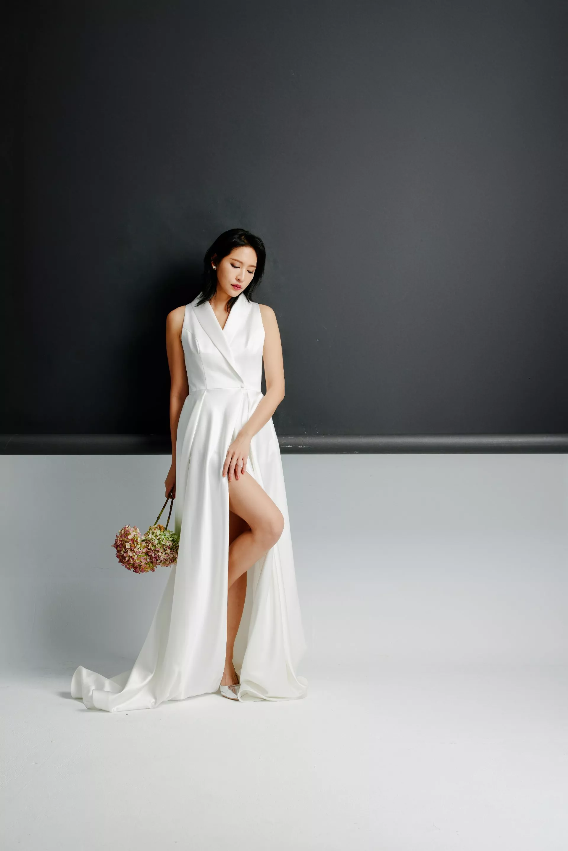 率性西裝領白禮服-1-2024Collection