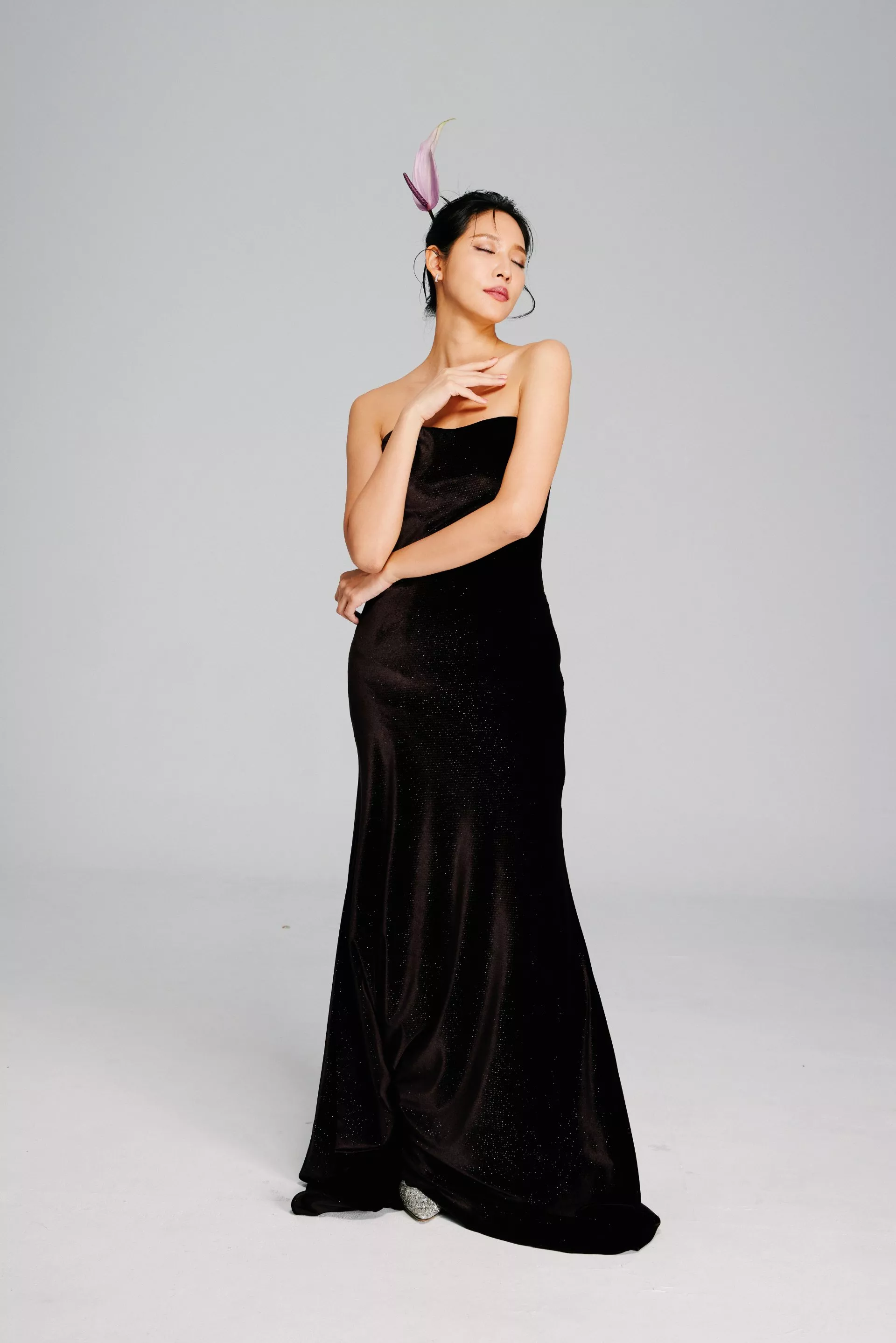 平口微光閃亮絨布晚禮服-2-2024Collection